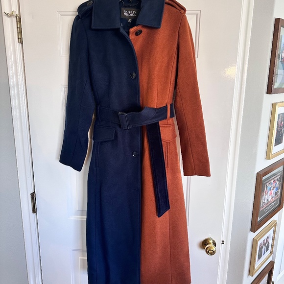 Brand new! Badgley Mischka Terry color blocking Cognac/Navy long coat. Size-M. - Picture 5 of 16